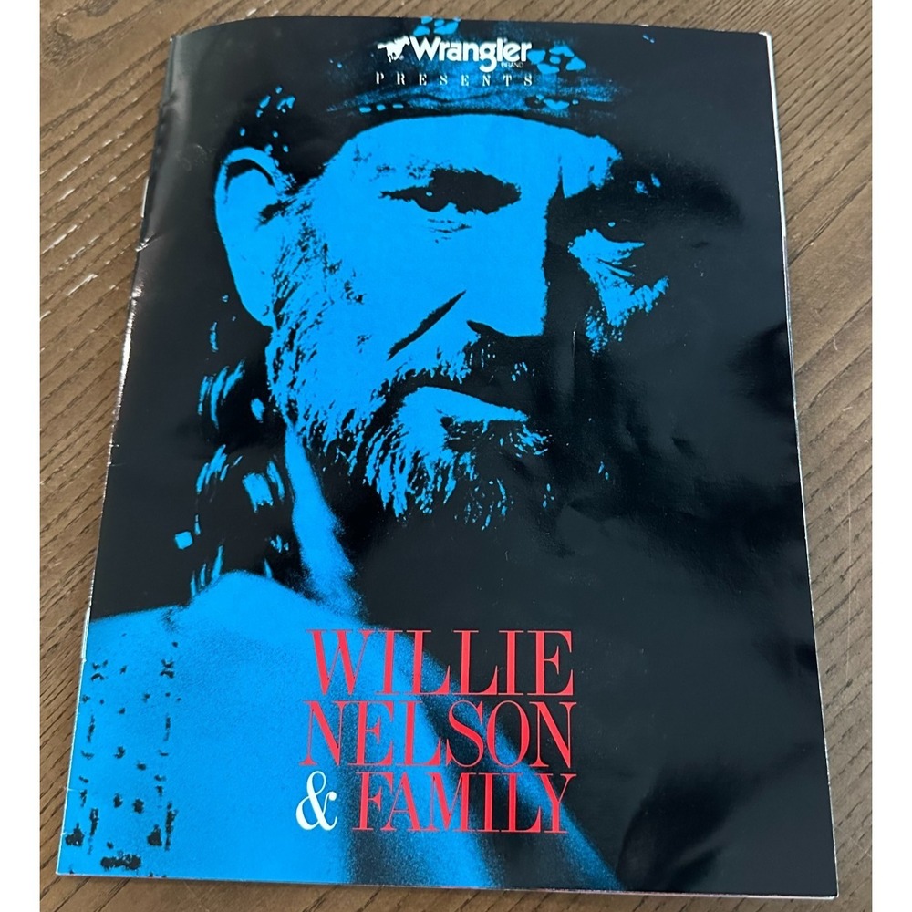 1986 Willie‎ Nelson & Family Tour Book Wrangler Country Music Ephemera